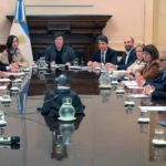 Polémica por la presencia del embajador de Israel en la Rosada: la desmentida de Milei y un cortocircuito con la comunicación oficial
